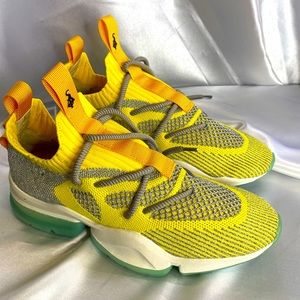 SIA COLLECTIVE — LEMONADES CV2